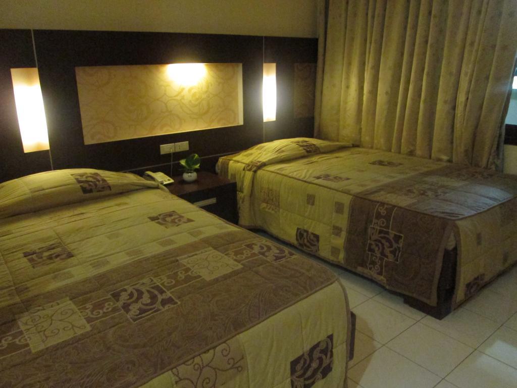 Hotel Wisanti Джокьякарта Экстерьер фото