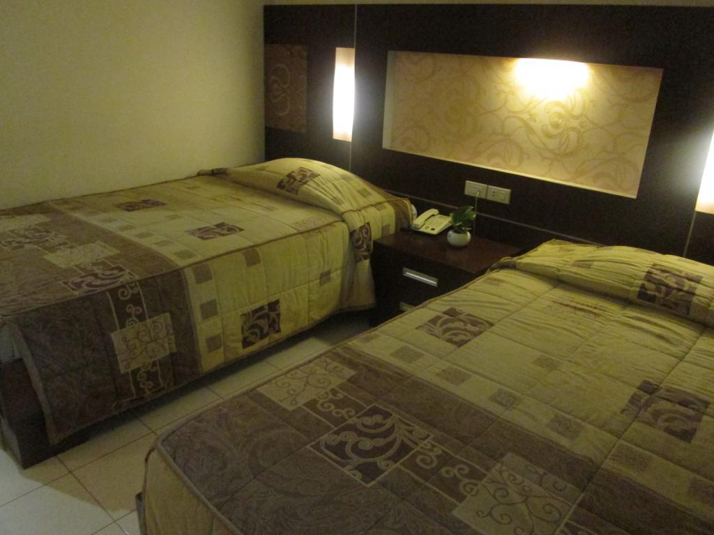 Hotel Wisanti Джокьякарта Экстерьер фото