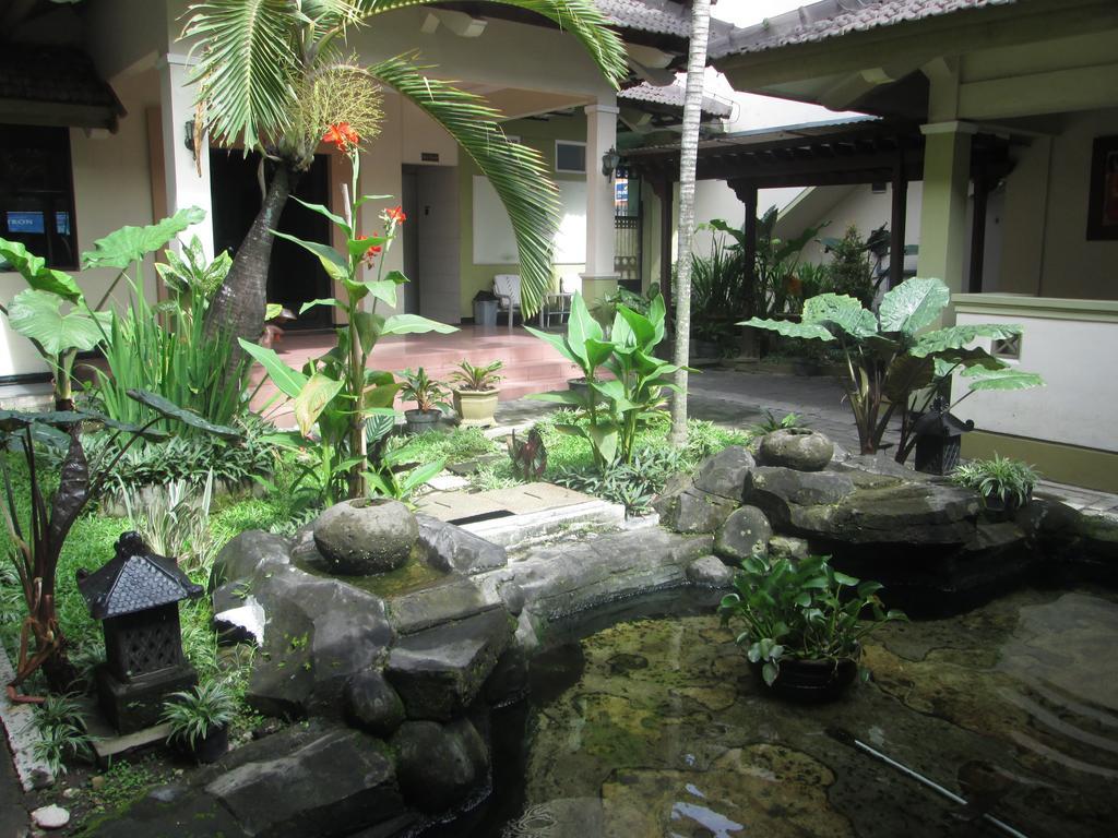 Hotel Wisanti Джокьякарта Экстерьер фото