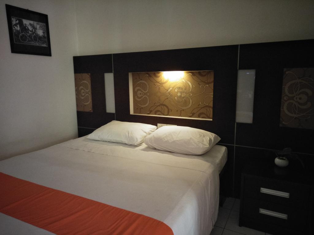 Hotel Wisanti Джокьякарта Экстерьер фото