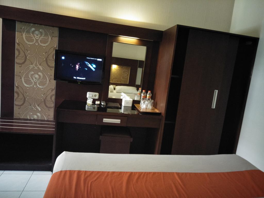 Hotel Wisanti Джокьякарта Экстерьер фото